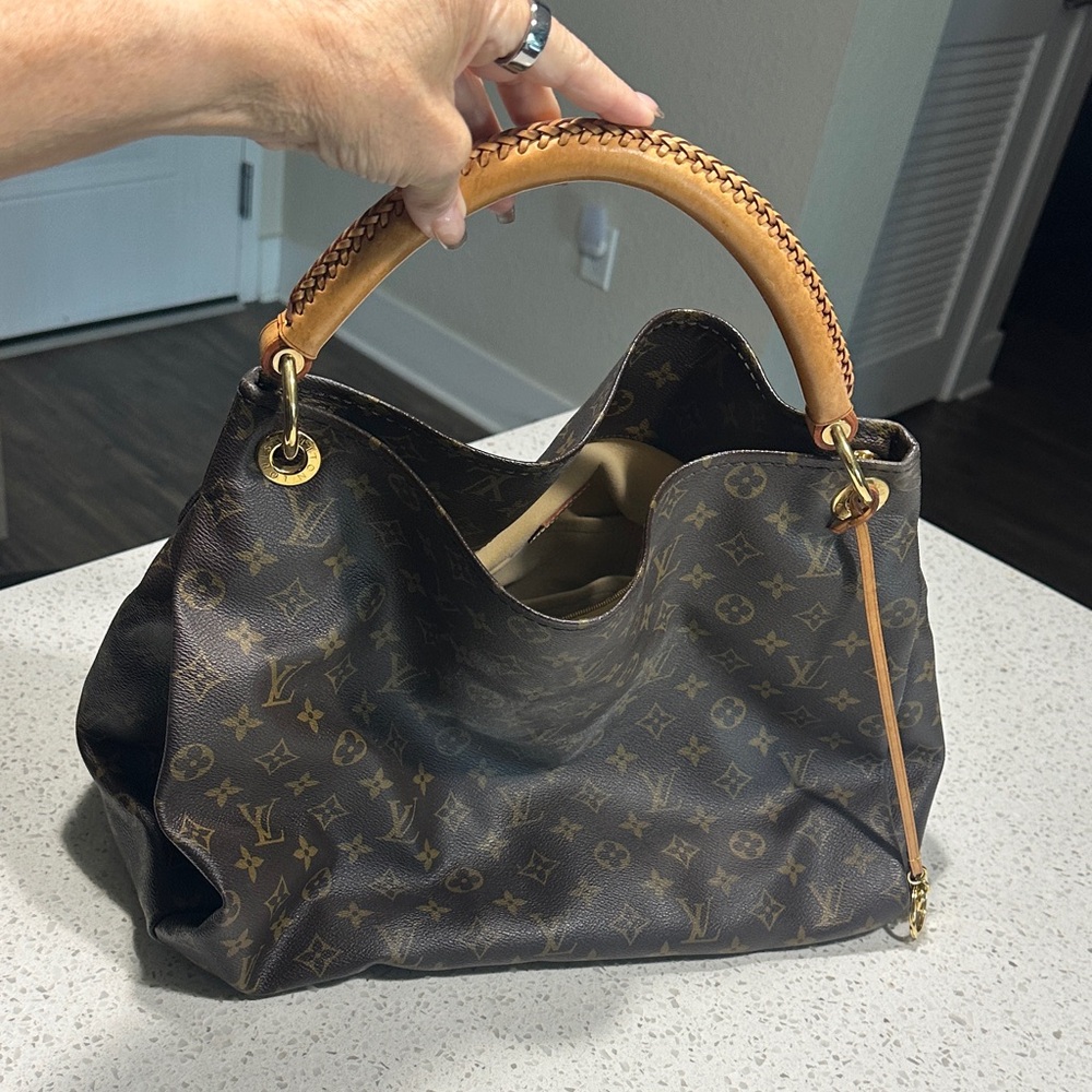 Louis Vuitton Brown Monogram Artsy Shoulder Bag with Tan Handle